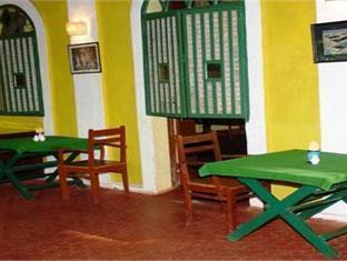 Astoria Hotel Parra Ngoại thất bức ảnh