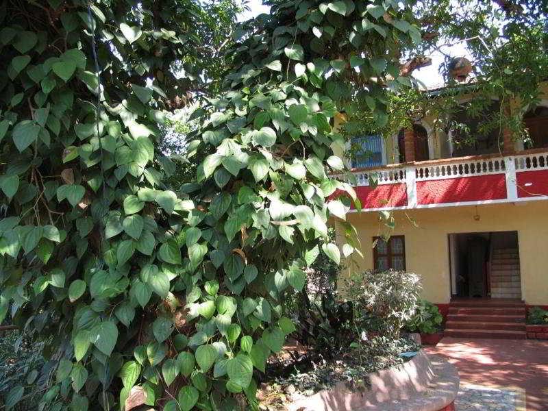 Astoria Hotel Parra Ngoại thất bức ảnh
