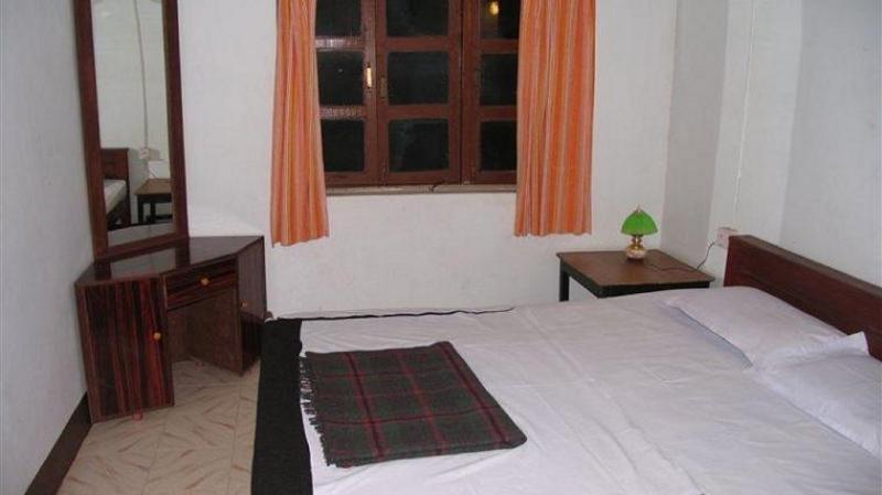 Astoria Hotel Parra Ngoại thất bức ảnh